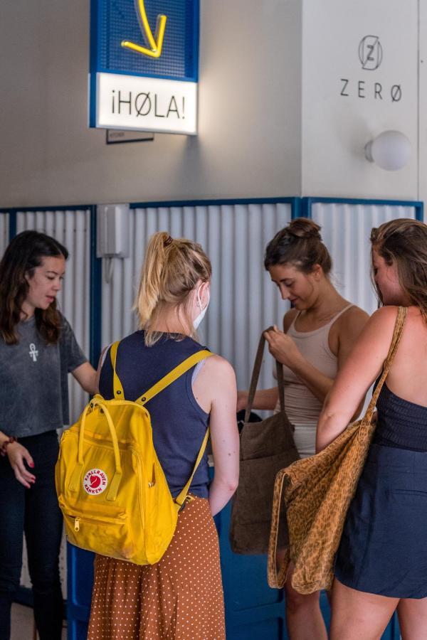 Latroupe Poblenou Beach Barcelona Eksteriør bilde